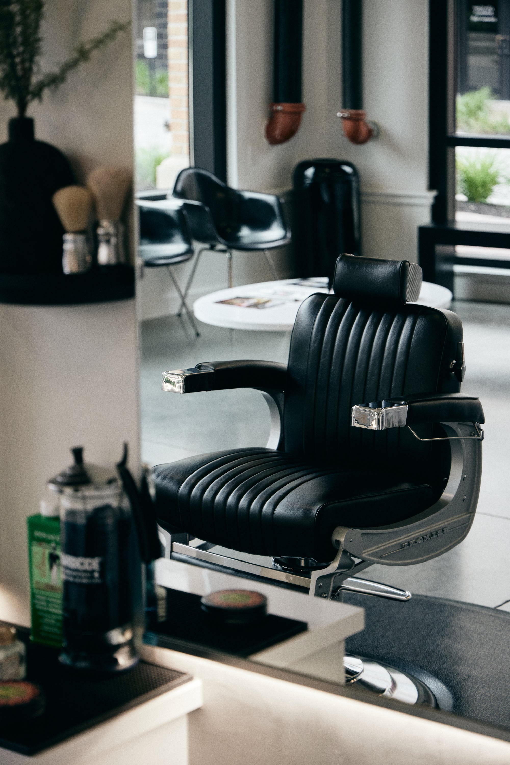 Premium Haircuts, Beards & Shaves in Carmel | Magic Hat Barber Shop